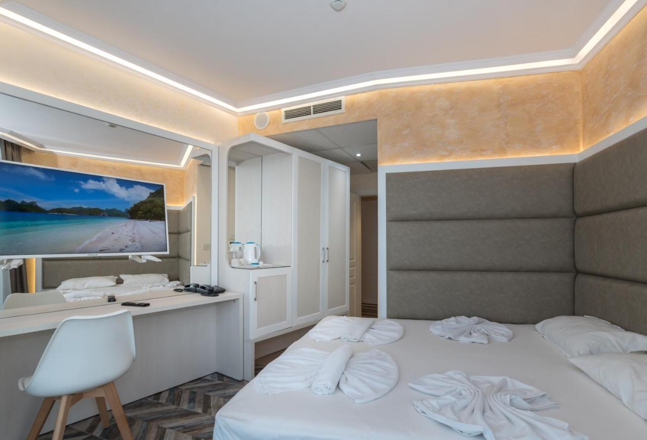 Sea View Triple S B Apartment Pomorie Bagian luar foto