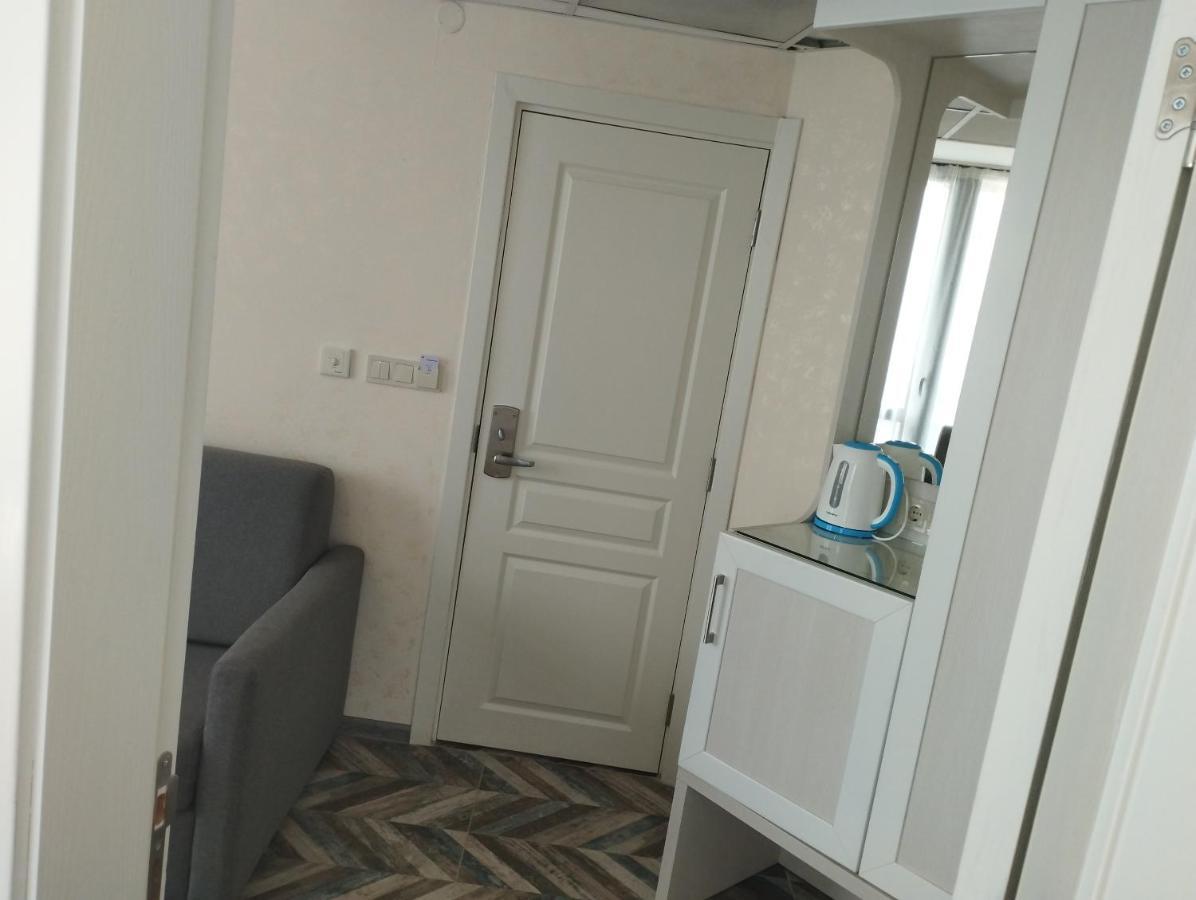 Sea View Triple S B Apartment Pomorie Bagian luar foto